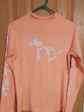 Women's Peach Long-Sleeve Rash Guard Swim Top